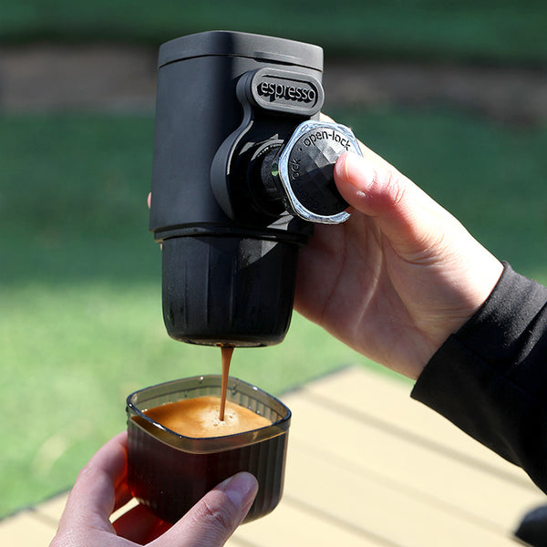 Portable Hand Pressure Coffee Machine Italian Capsule Coffee Powder Household Travel Outdoor Small Espresso Machine